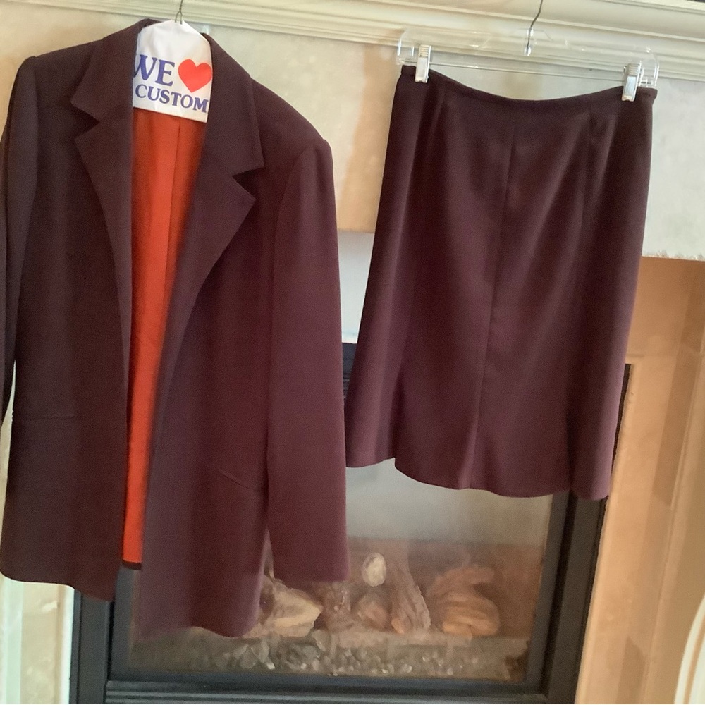 Elegant Women's Suit Set in Rich Brown
